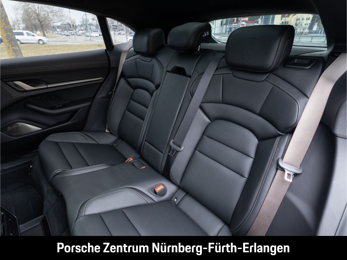 Porsche Taycan Turbo Cross Turismo Burmester InnoDrive H