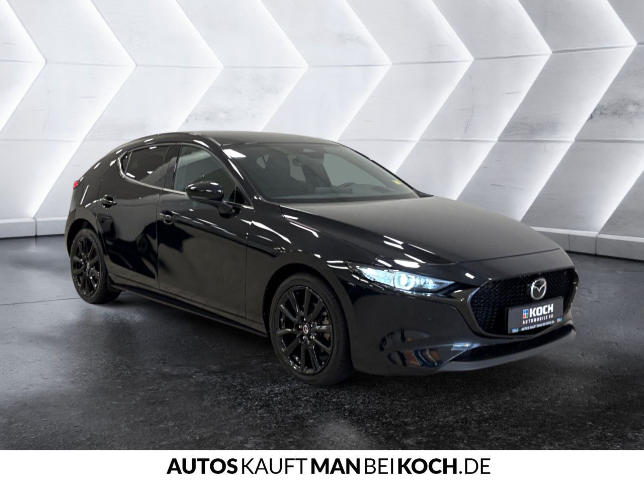 Mazda 3 2.0L SKY- X 186ps 6AT 2025 Exclusive-line DESI