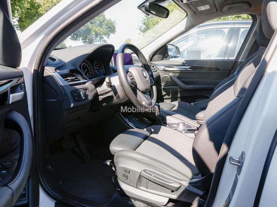 BMW X1 xDrive25e Sport Line Steptronic - Samsaru's Car Outlet