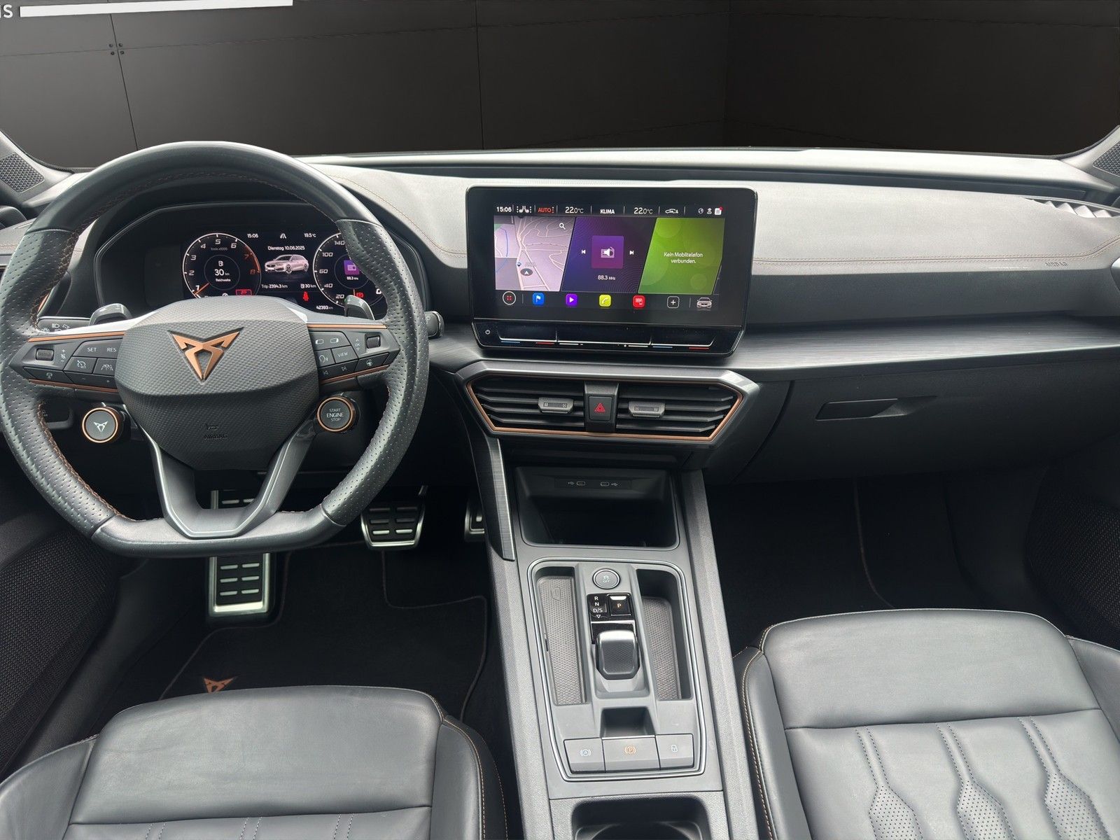 Cupra Leon SP 2.0 TSI VZ 4Drive - Samsaru's Car Outlet