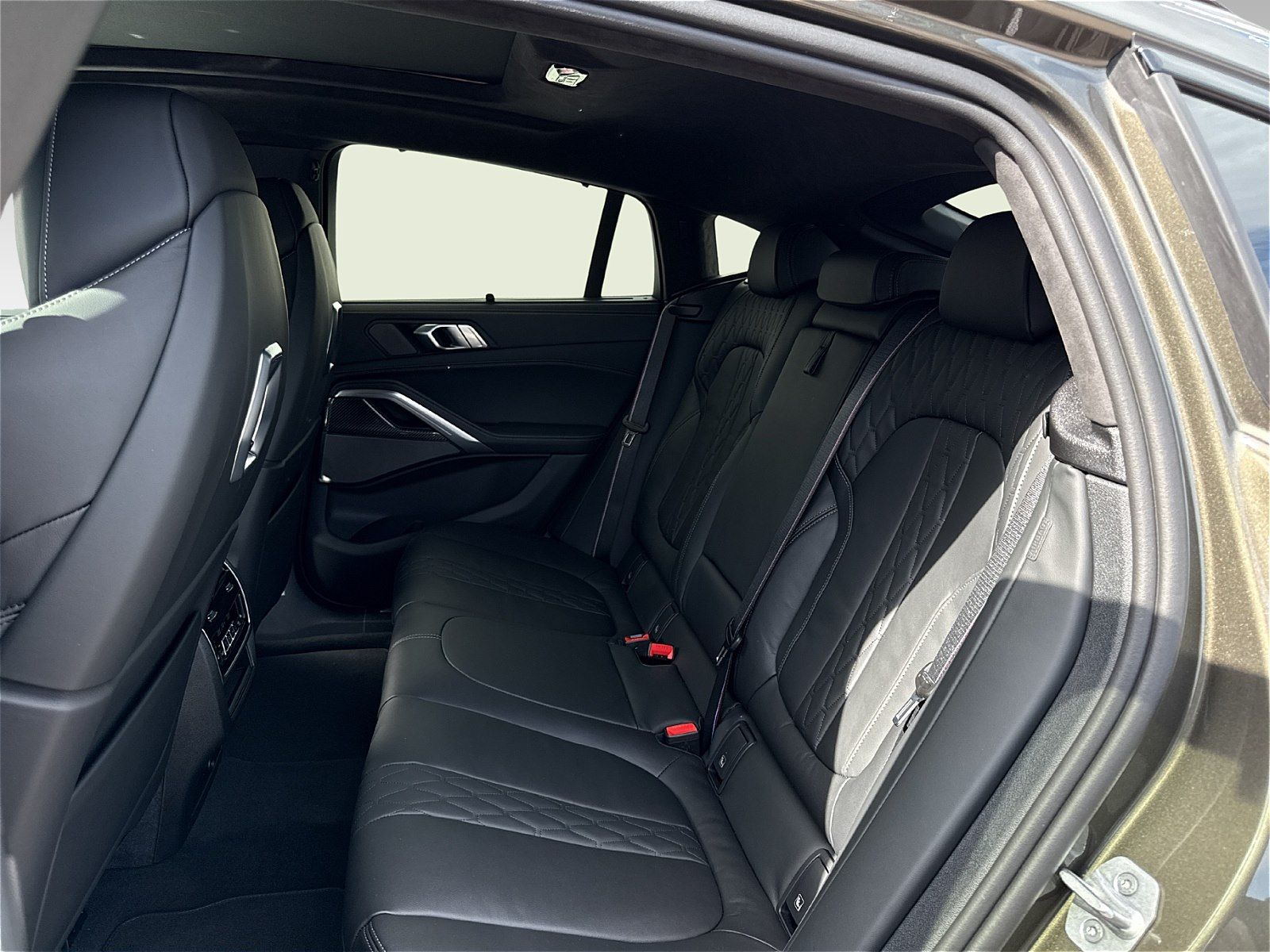 BMW X6 xDrive40d M-Sportpaket - Head-Up - AHK- Memor