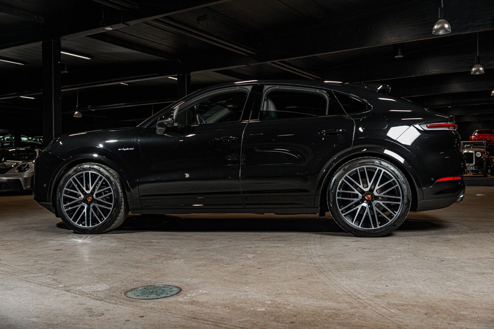 Porsche Cayenne Coupe E-Hybrid / SportDesign / VAT