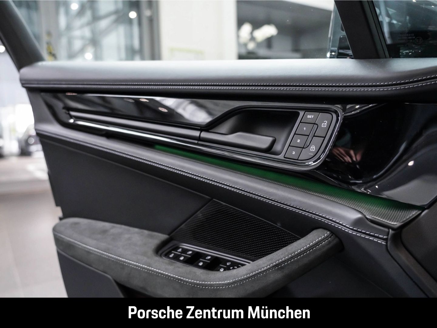 Porsche Panamera GTS LED-Matrix Sportabgas InnoDrive
