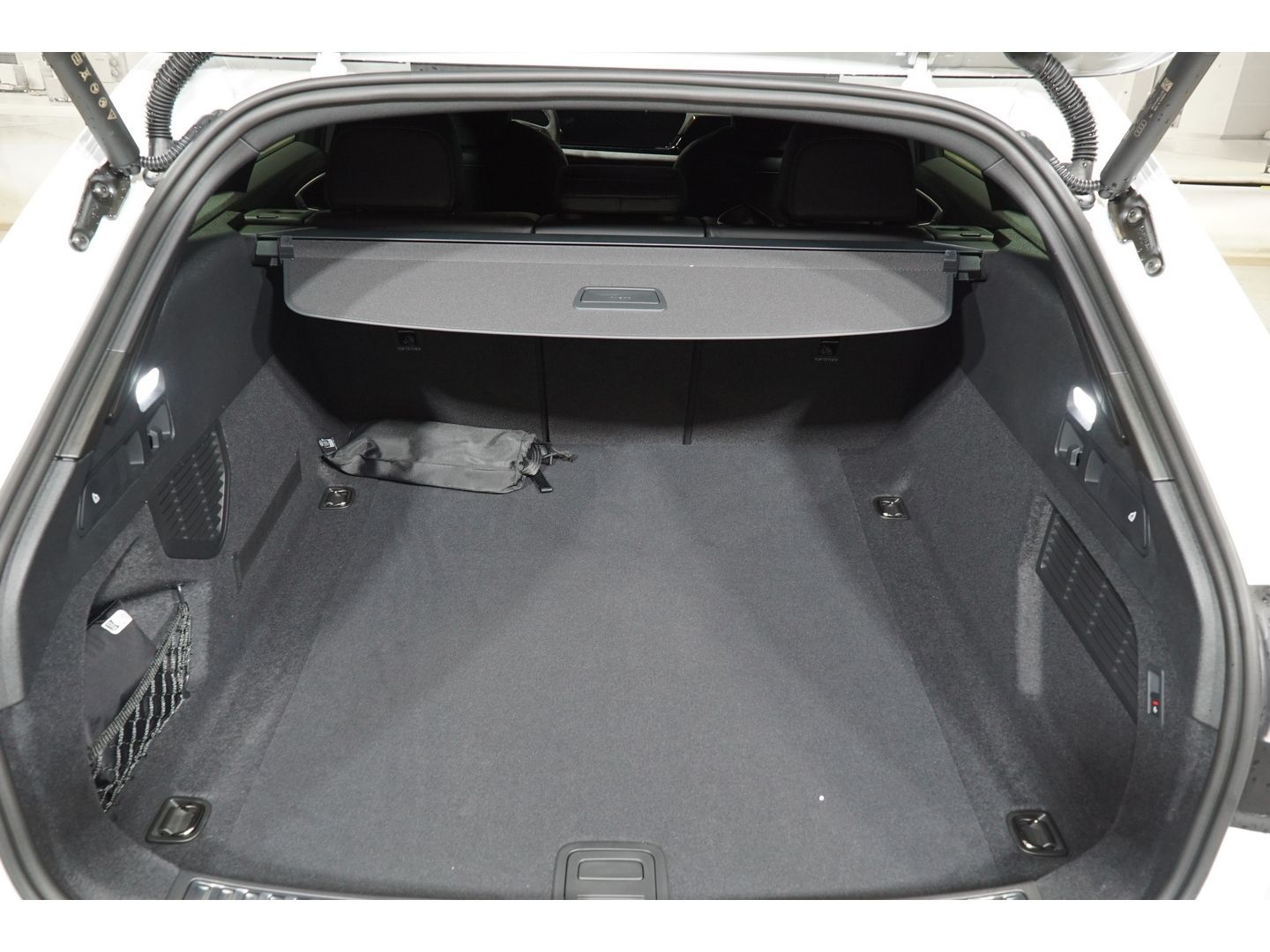 Audi A5 Avant TFSI quattro S-Line Tech plus AHK 360 K