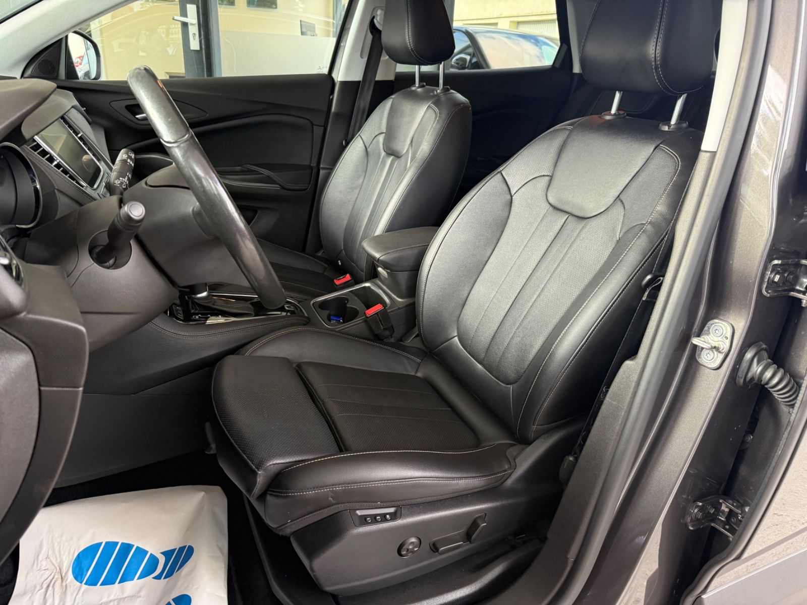 Opel Grandland X - Samsaru's Car Outlet