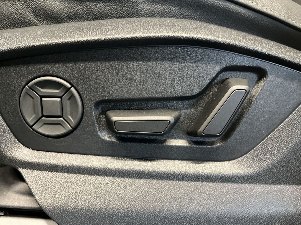 Audi Q7 55 TFSI e quattro tiptronic S line Luft Pano