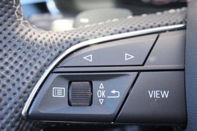 Audi Q7 50 TDI quattro competition plus MLED Pano