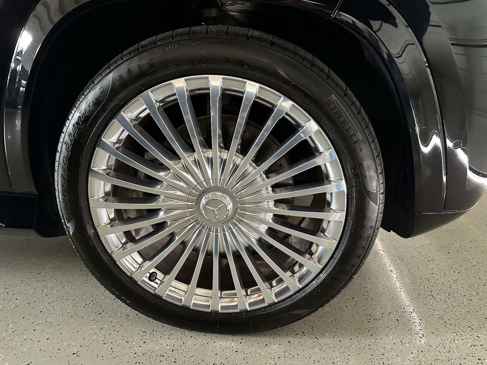 Mercedes-Benz GLS 600 Maybach - Samsaru's Car Outlet
