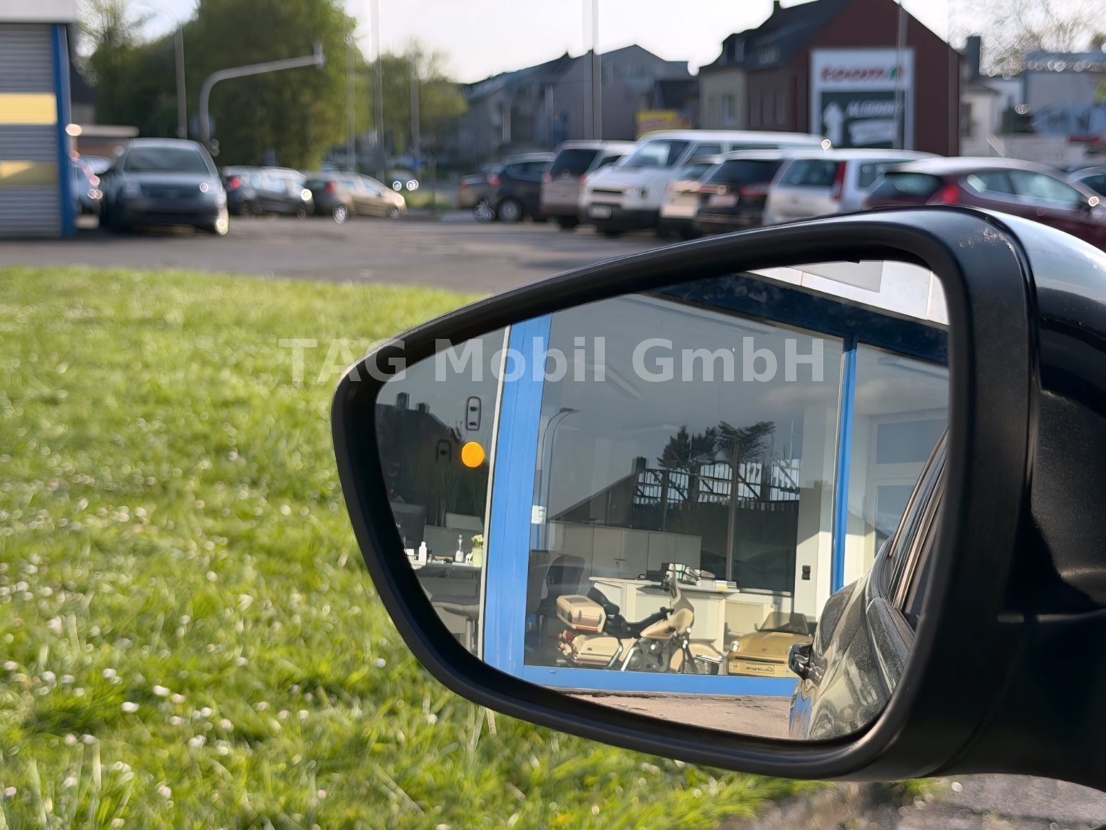 Ford Focus Titanium Turnier *TWA*LED*NAVI*SHZ*