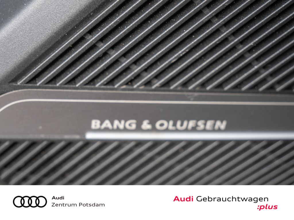 Audi Q5 40 TFSI quattro S line - Samsaru's Car Outlet
