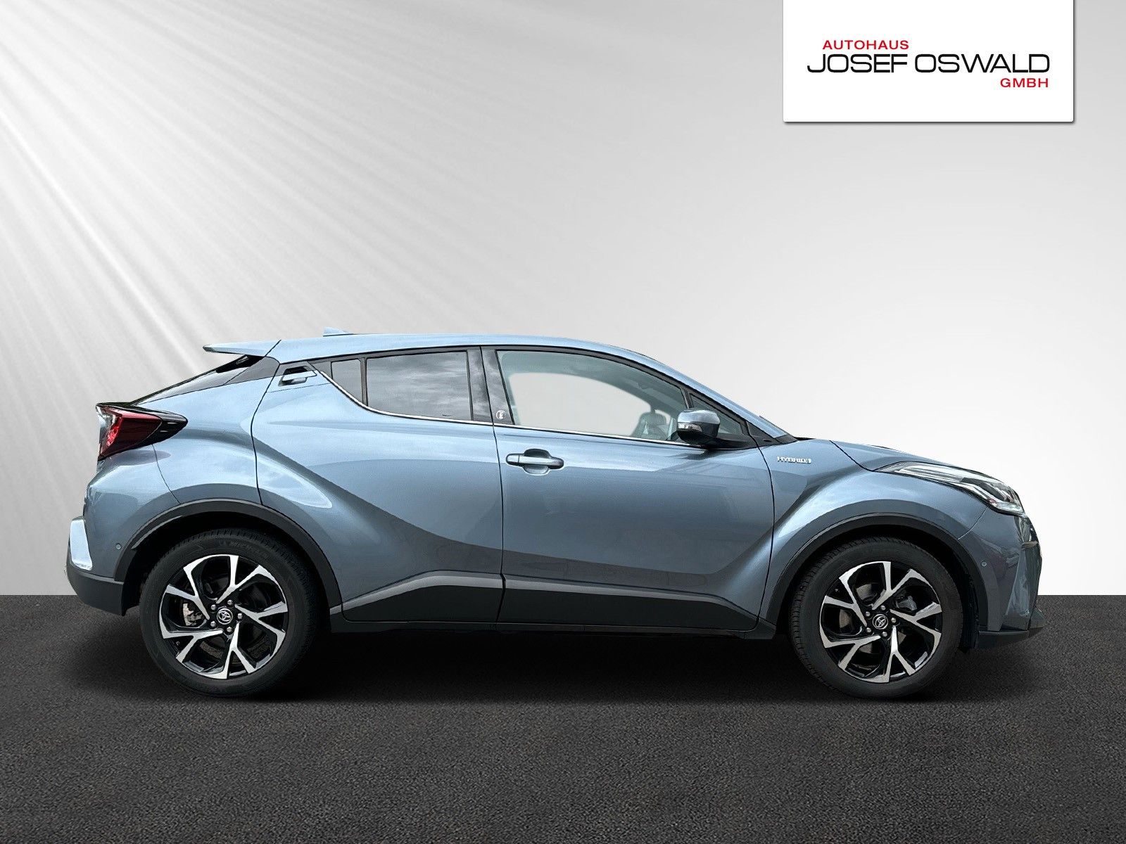 Toyota C-HR Hybrid - Samsaru's Car Outlet
