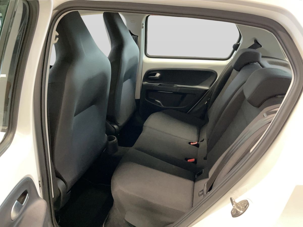 Volkswagen e-up! move up1 - Samsaru's Car Outlet
