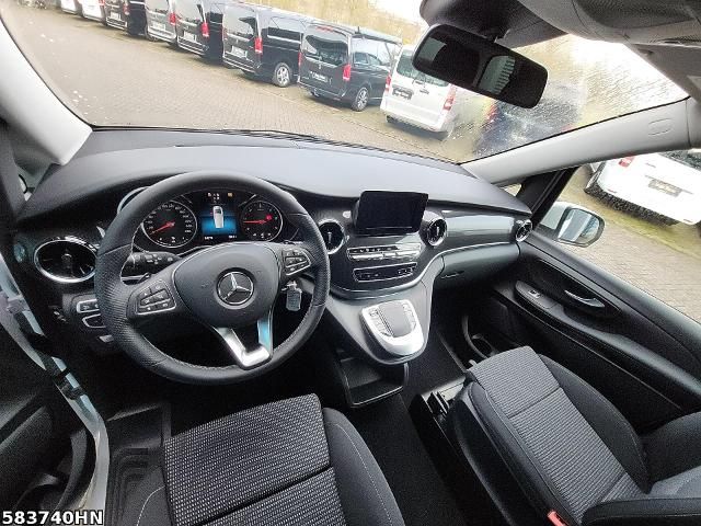 Mercedes-Benz V 250 d 4MATIC - Samsaru's Car Outlet