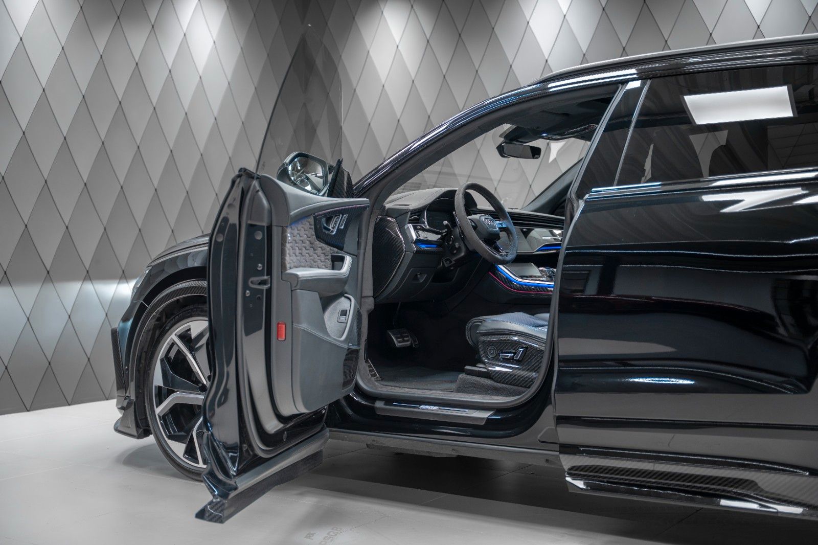 Audi RSQ8 ABT SIGNATURE EDITION "1 of 96" CERAMIC BRA