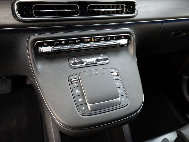 Mercedes-Benz V 300 Avantgarde - Samsaru's Car Outlet
