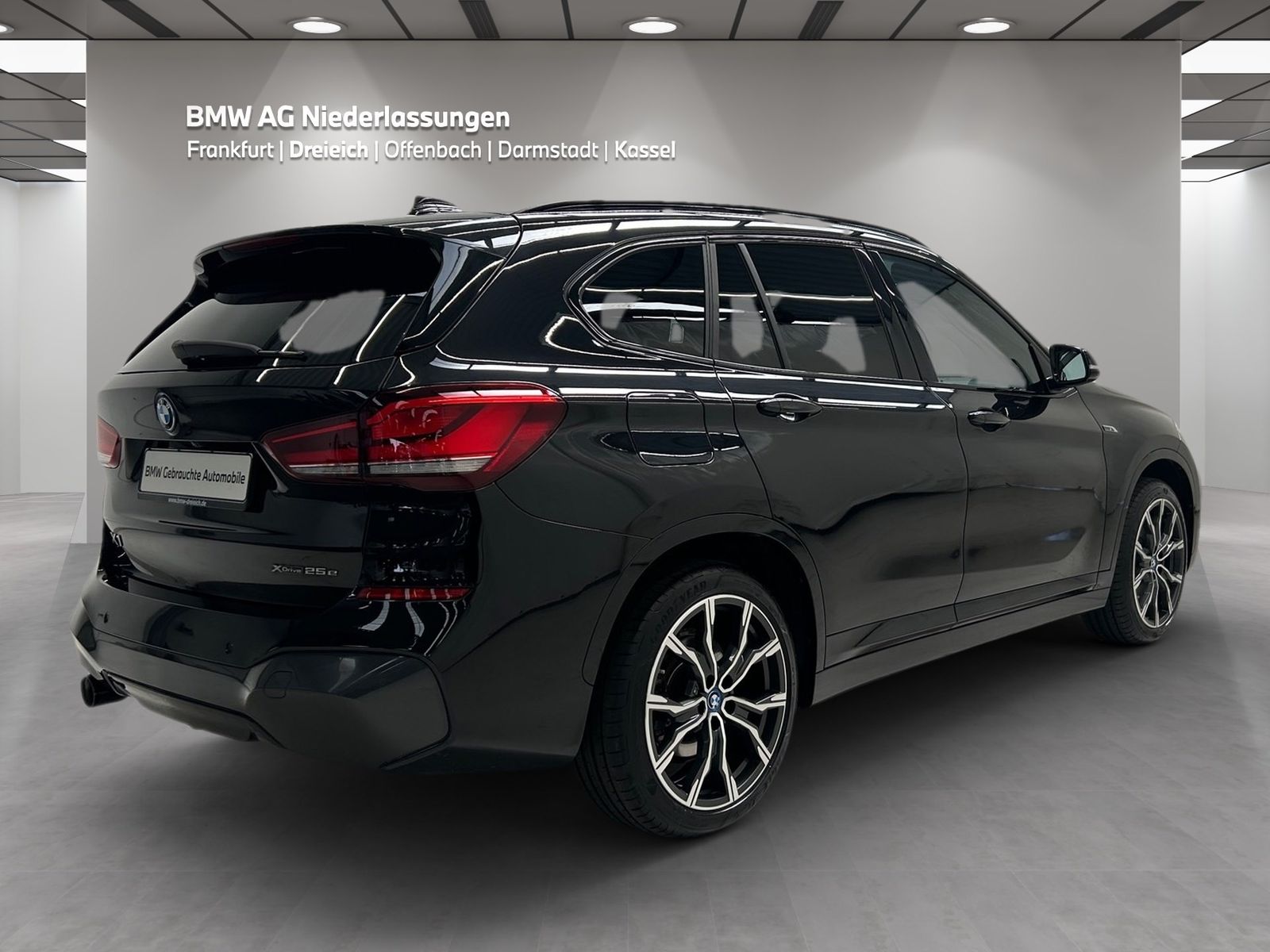 BMW X1 xDrive25e M Sport - Samsaru's Car Outlet