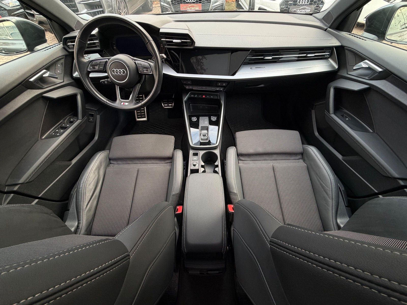 Audi A3 Sportb 40 TFSIe S line*PANO*LED*AHK*SHZ*KAM*