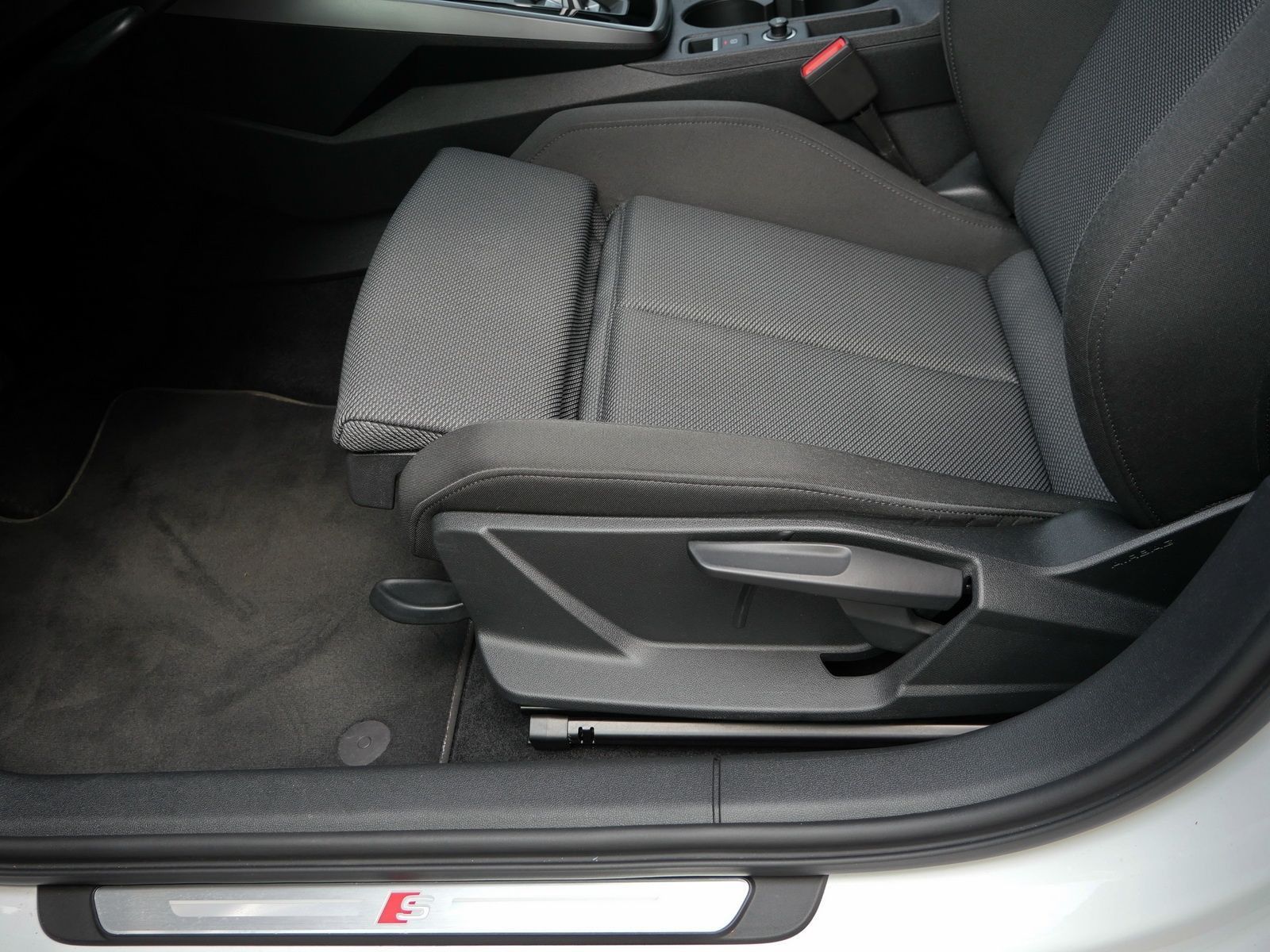 Audi A3 Sportback 45 TFSIe S line - Samsaru's Car Outlet