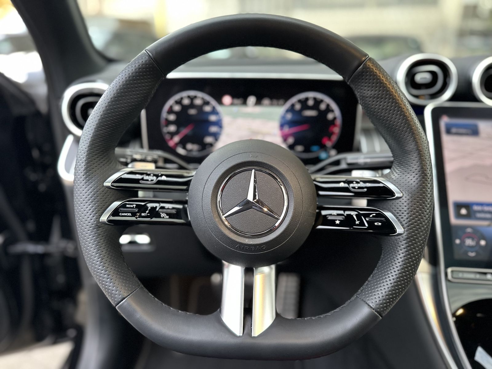 Mercedes-Benz GLC 300 4Matic 9G-TRONIC AMG Line Advanced