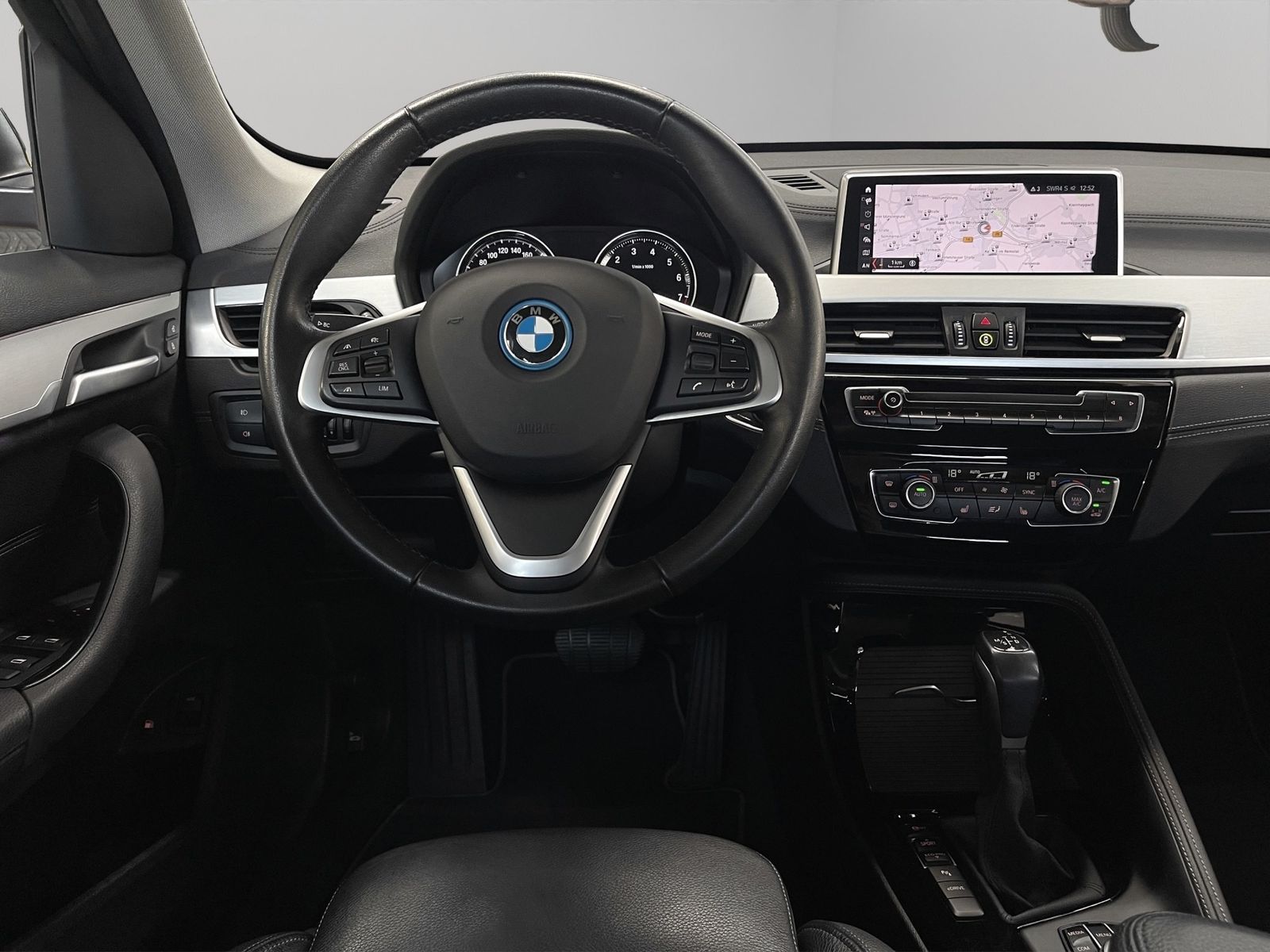 BMW X1 xDrive25e xLine - Samsaru's Car Outlet