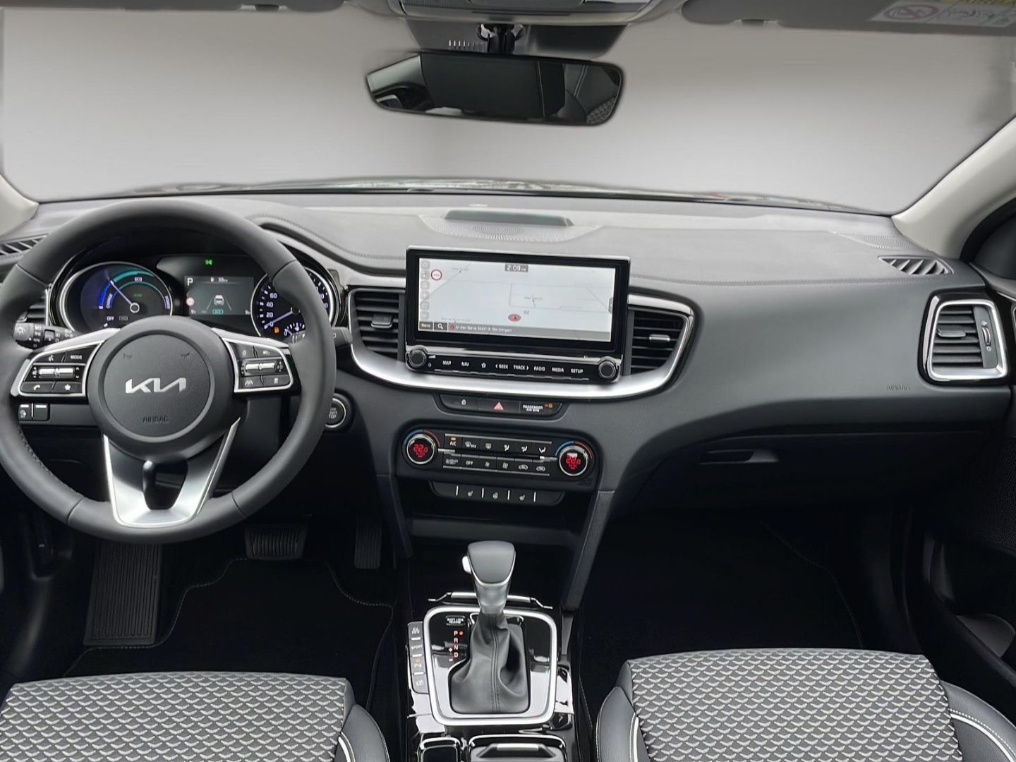 Kia XCeed 1.6 GDI PHEV DCT Spirit - Samsaru's Car Outlet
