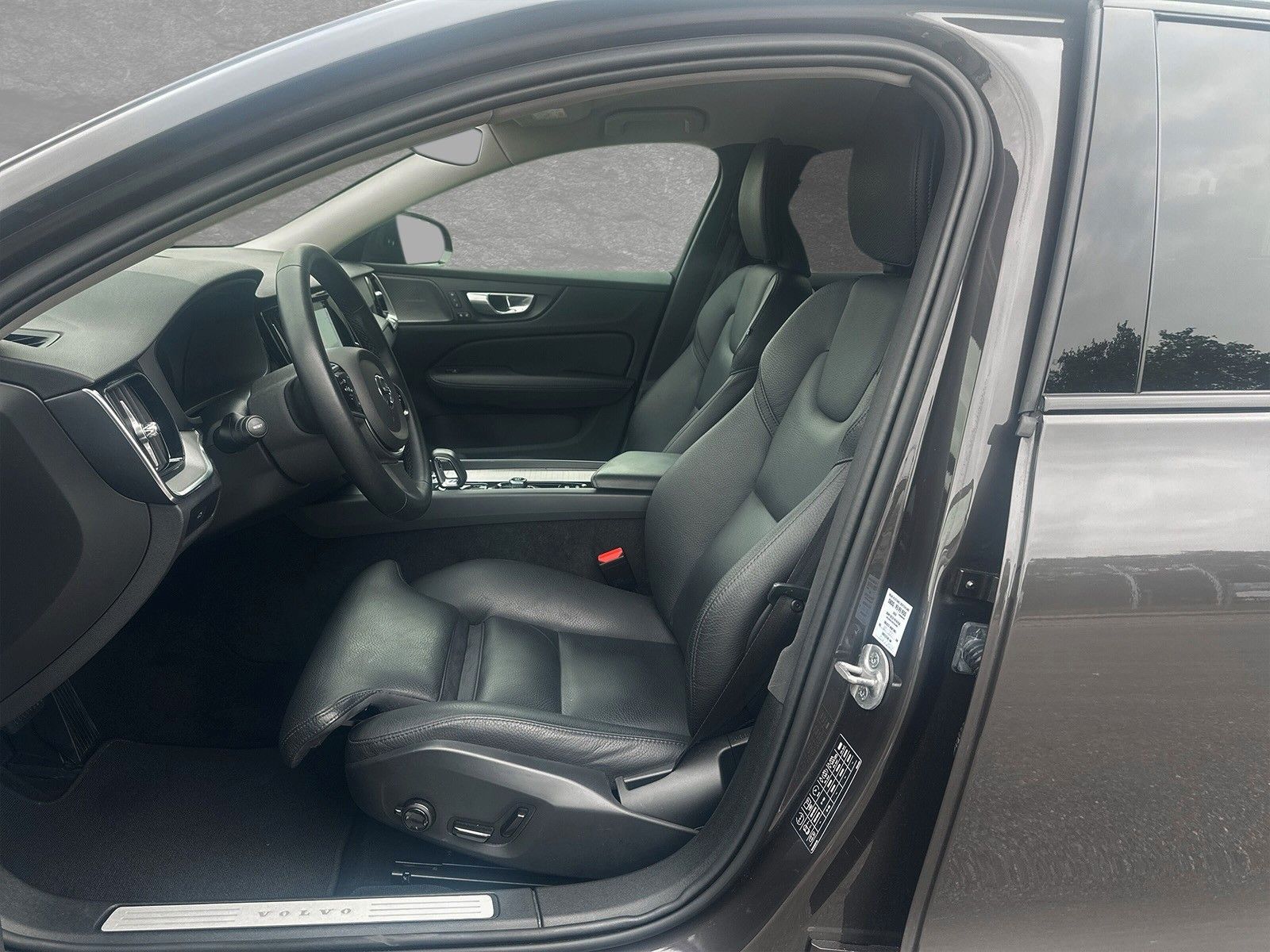 Volvo V60 CC B4 AWD Plus AHK ACC LED