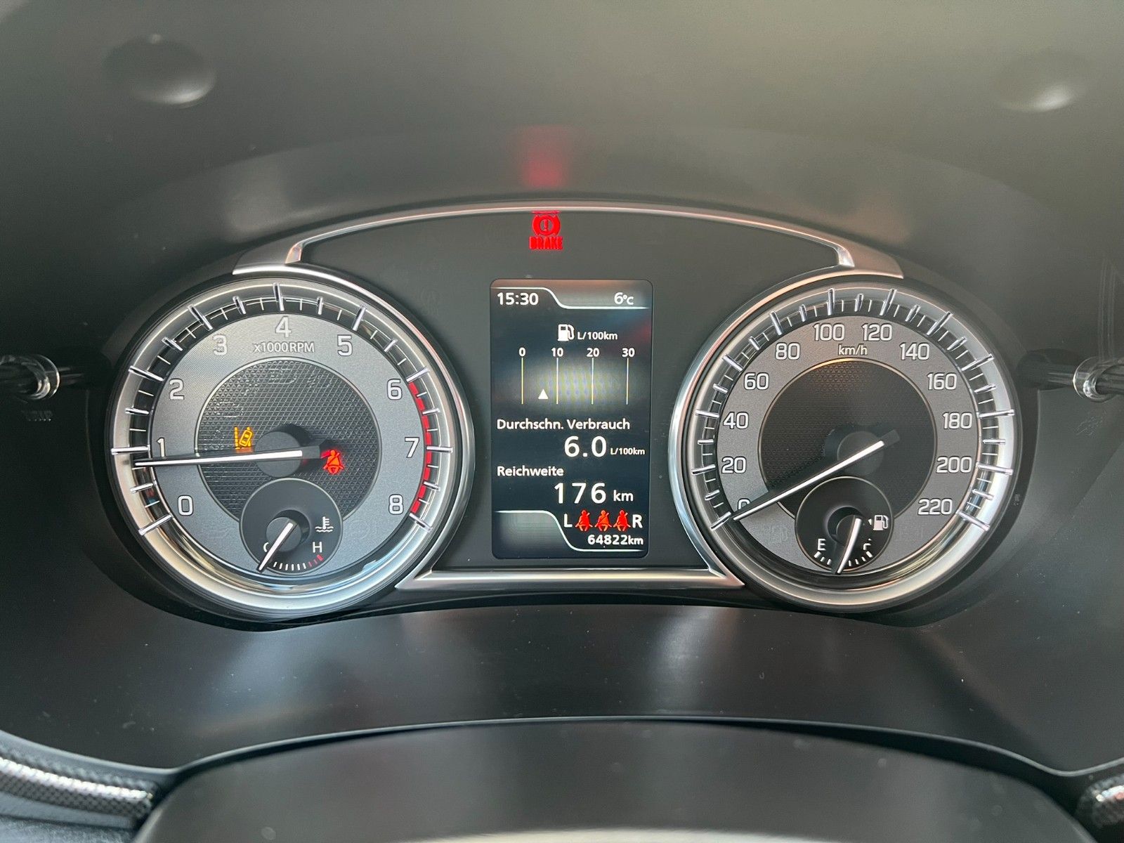 Suzuki Vitara 1.4 Mild-Hybrid Comfort+ - Samsaru's Car Outlet