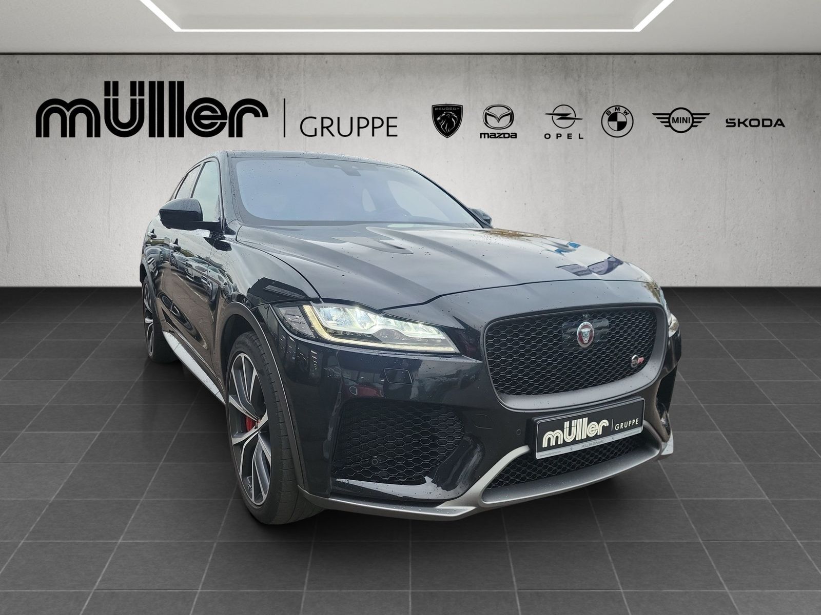 Jaguar F-Pace SVR 4WD Head-Up DAB LED WLAN RFK AHK PDC