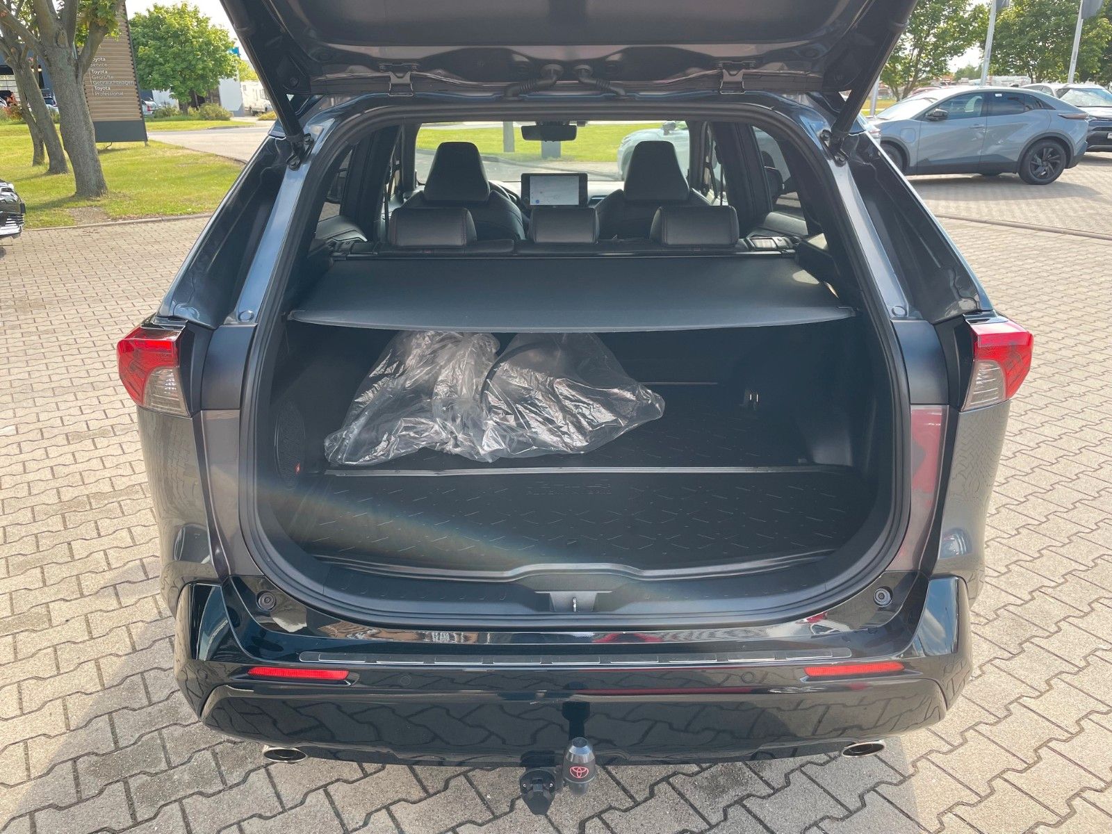 Toyota RAV 4 Plug-in Hybrid 4x4*AWD* STYLE*TECHNIK*360°