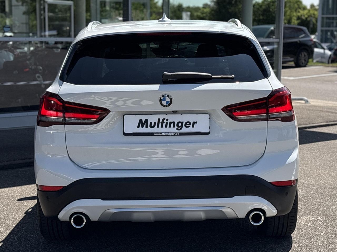 BMW X1 xDrive20d - Samsaru's Car Outlet