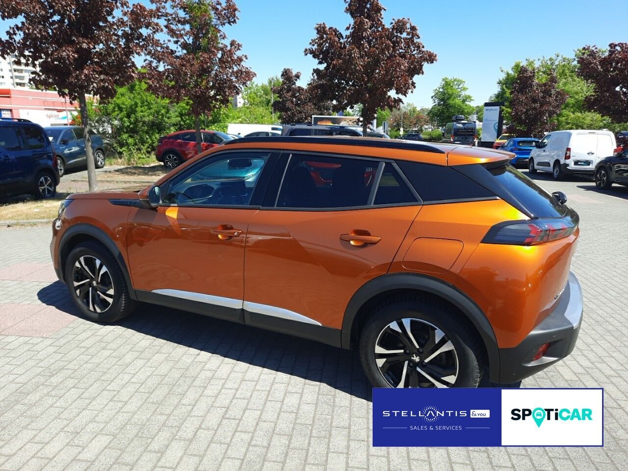 Peugeot 2008 Allure 136 Elektro - Samsaru's Car Outlet
