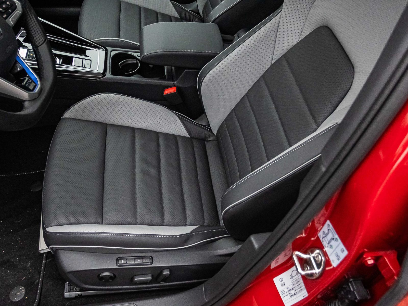 Volkswagen Golf VIII GTE 1.5 TSI DSG eHybrid, Panoramadach,