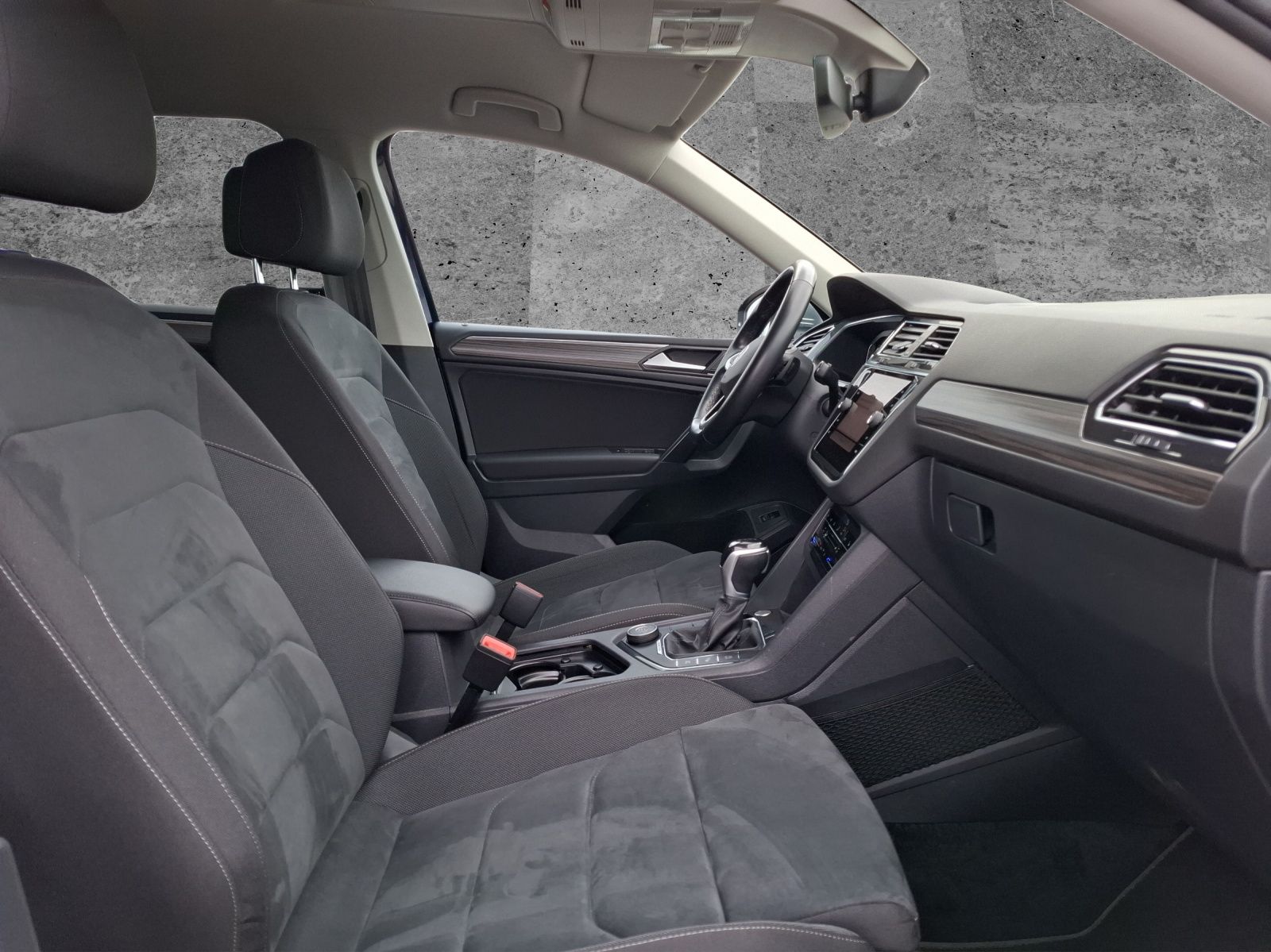 Volkswagen Tiguan Allspace TDI Elegance DSG 4M Standhzg Mat