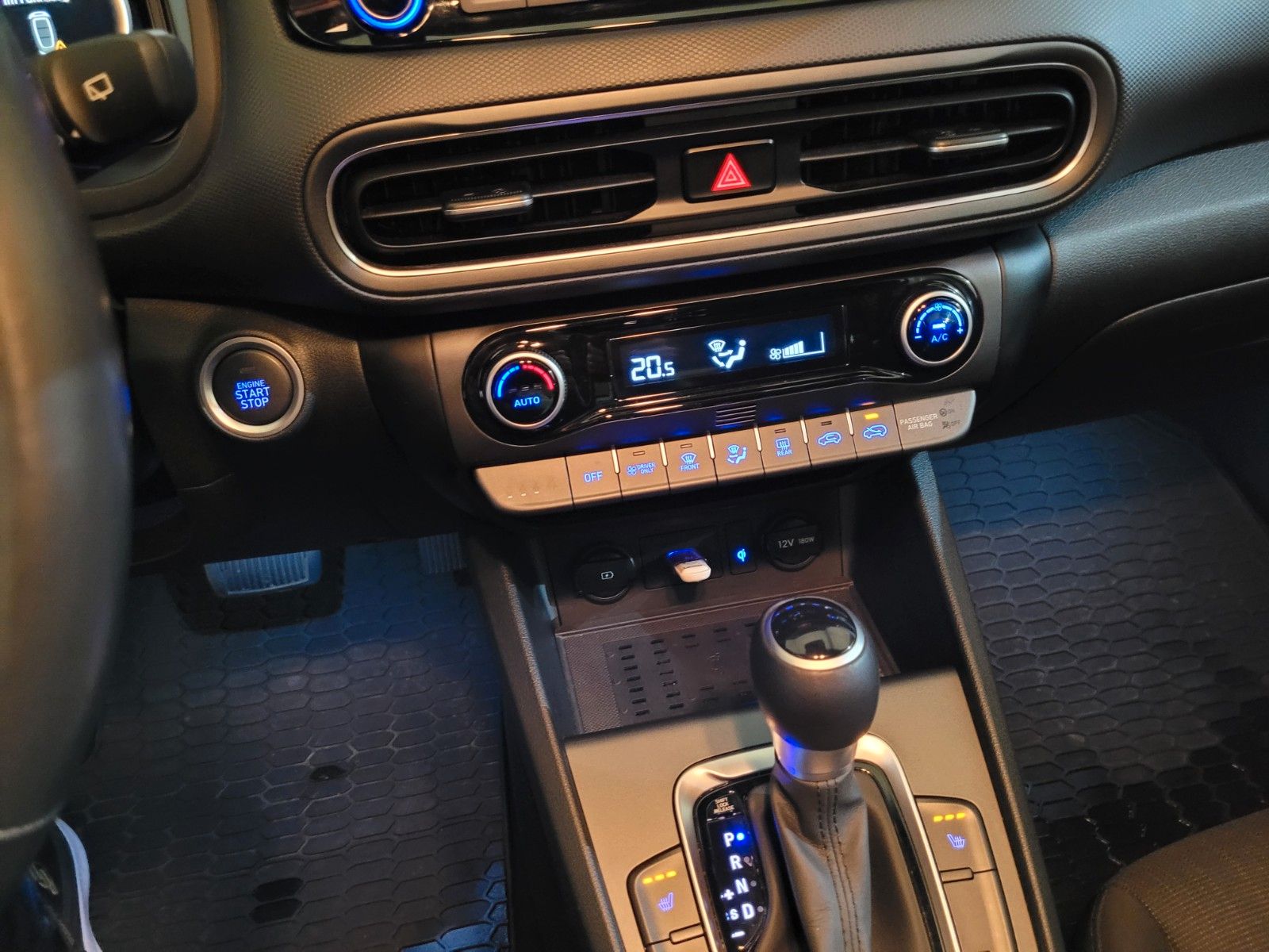 Hyundai Kona Prime Hybrid 2WD - Samsaru's Car Outlet