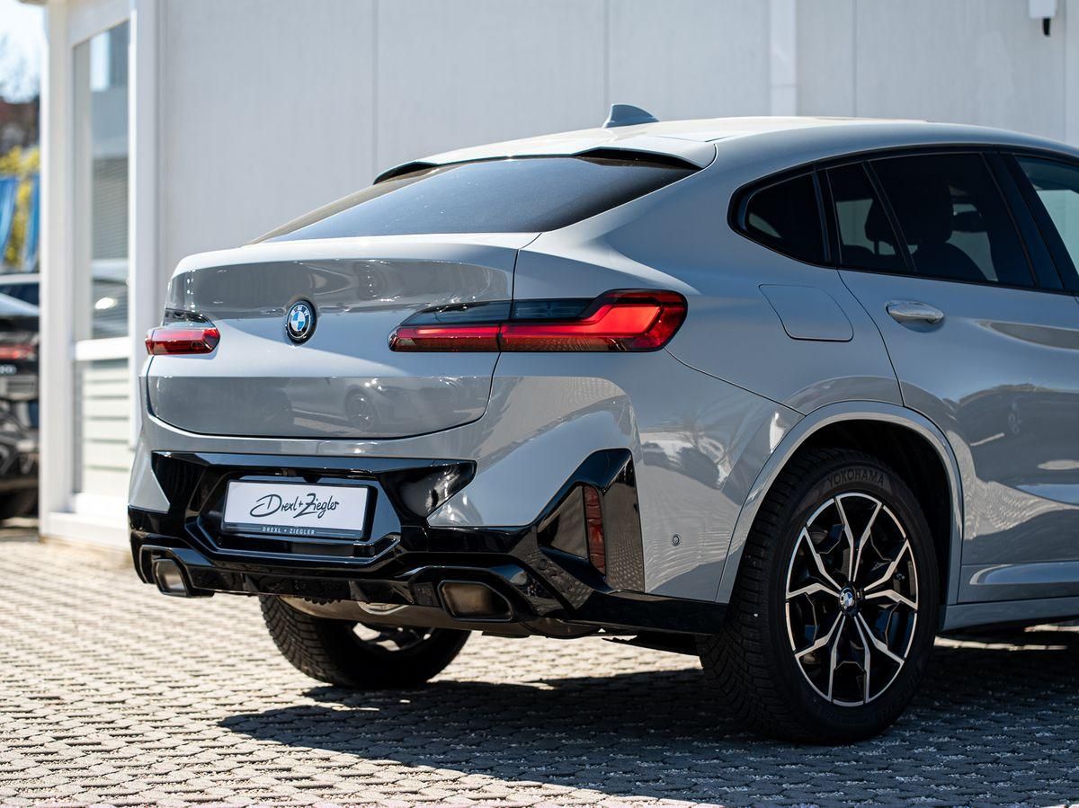 BMW X4 xDrive30i M-Sport AHK PANO HuD ACC Laser KoZg