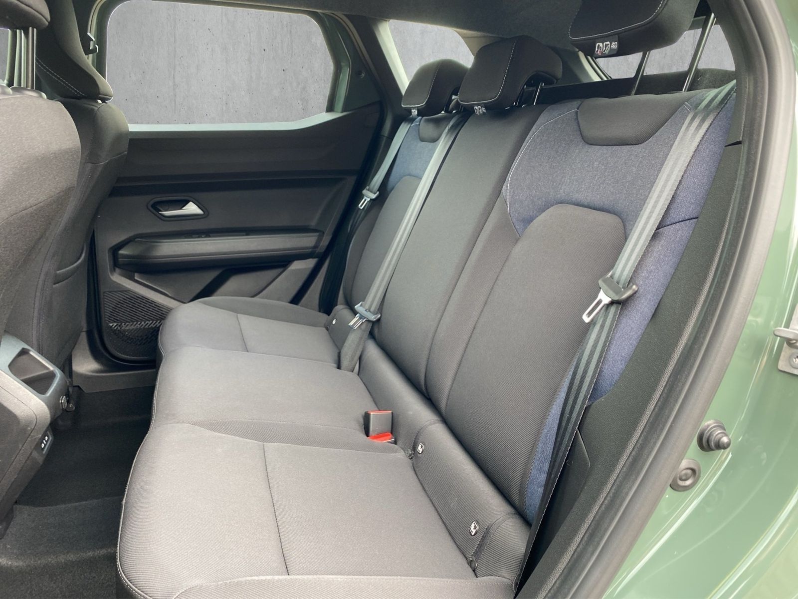 Dacia Duster ECO-G 100 Expression - Samsaru's Car Outlet