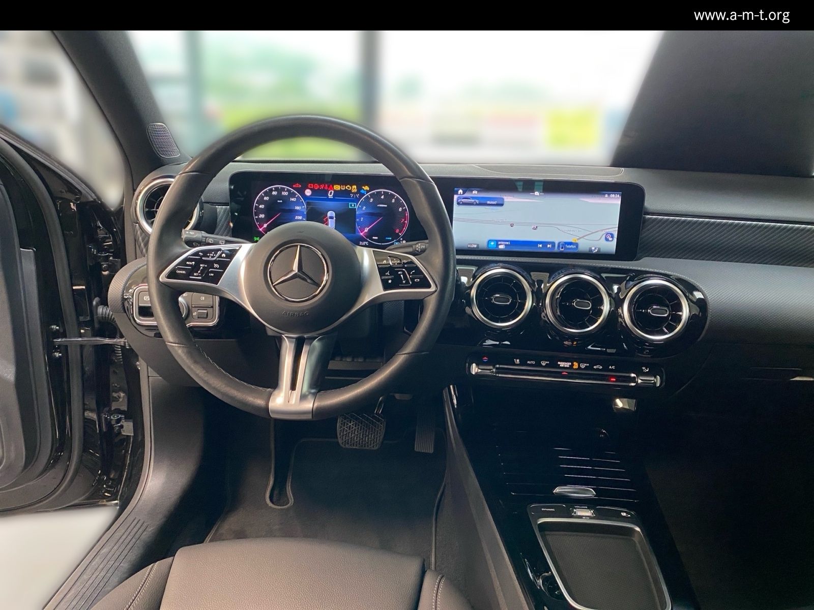 Mercedes-Benz A 200 Progressive Line - Samsaru's Car Outlet