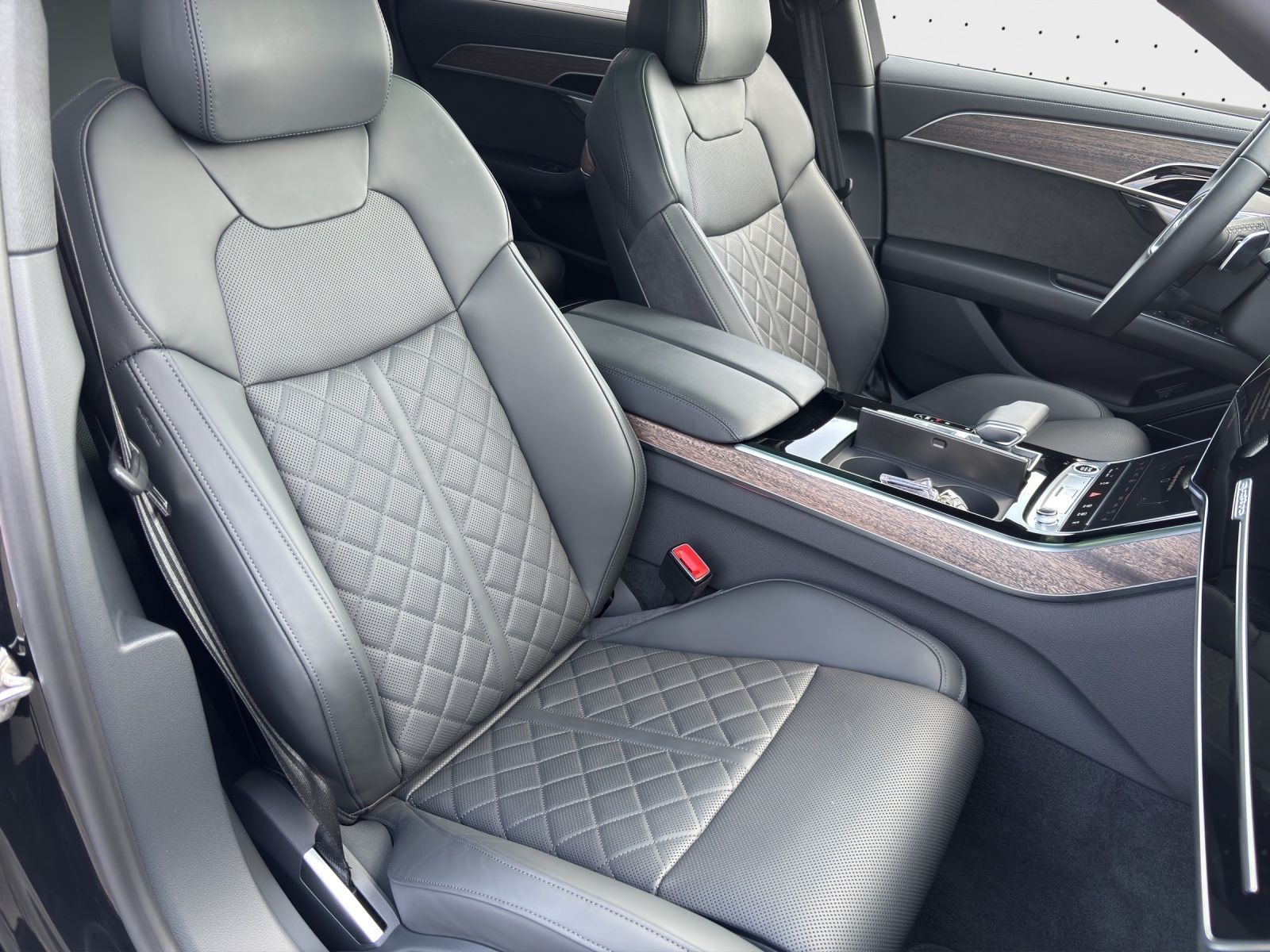 Audi A8 L 50 TDI quattro - Samsaru's Car Outlet