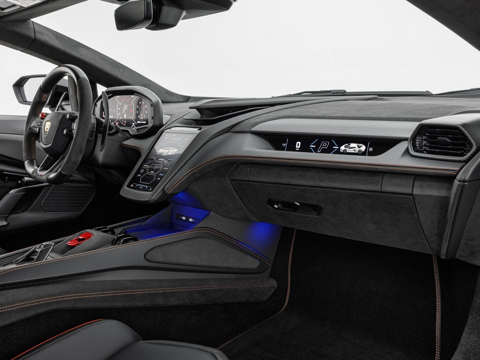 Lamborghini Revuelto