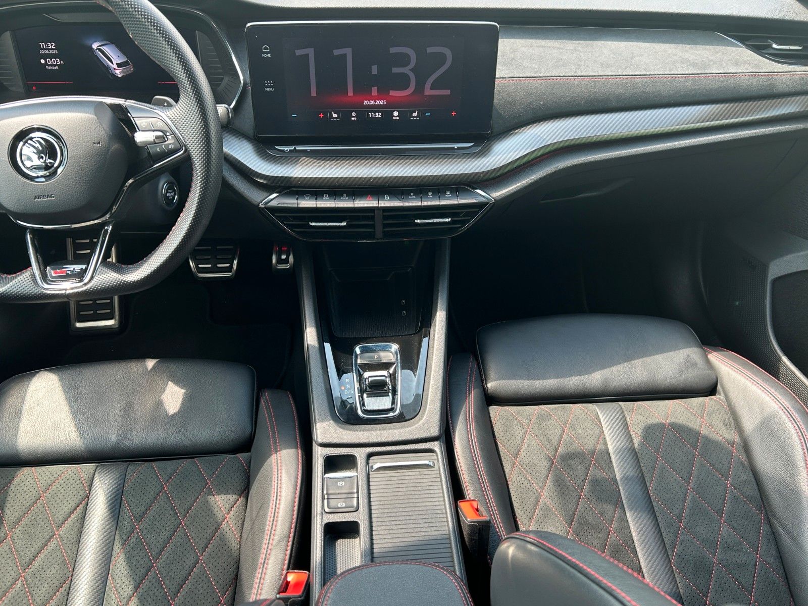 Skoda OCTAVIA Combi RS Plus - Samsaru's Car Outlet