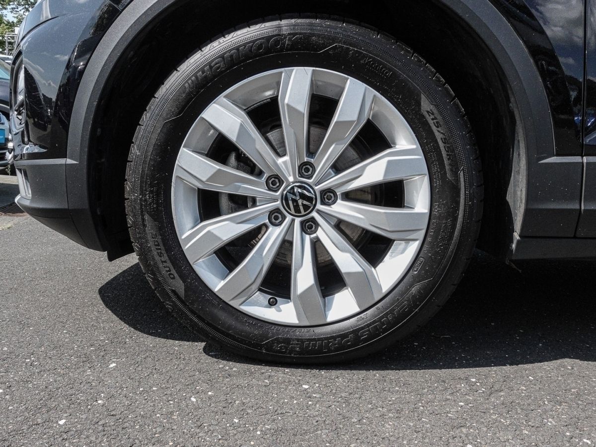 Volkswagen T-ROC 1.5 TSI DSG Sport - Samsaru's Car Outlet