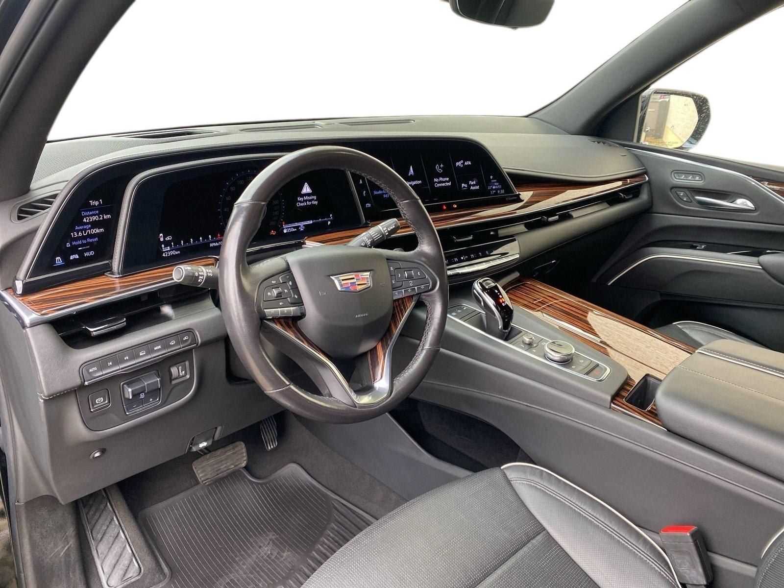 Cadillac Escalade ESV Premium Luxury AWD