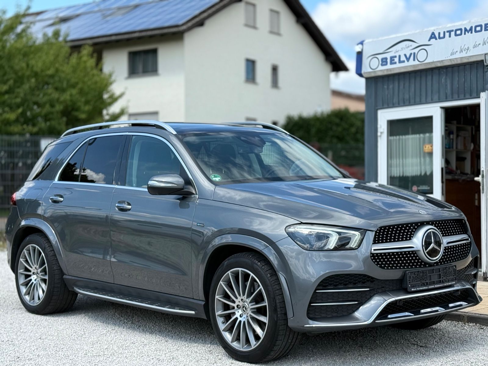 Mercedes-Benz GLE 350de 4MATIC PANO Burmester AHK Trittbre AMG