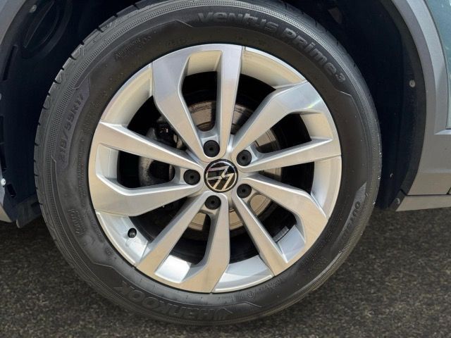 Volkswagen T-Roc 1.5 TSI DSG Style - Samsaru's Car Outlet