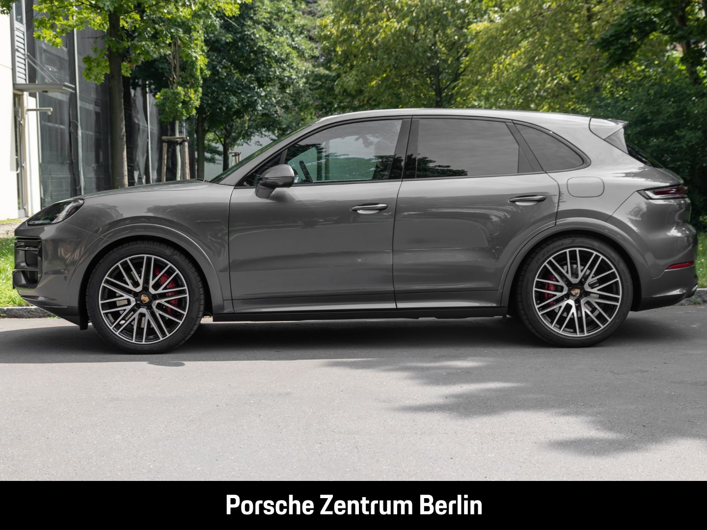 Porsche Cayenne S E-Hybrid Burmester Luftfederung
