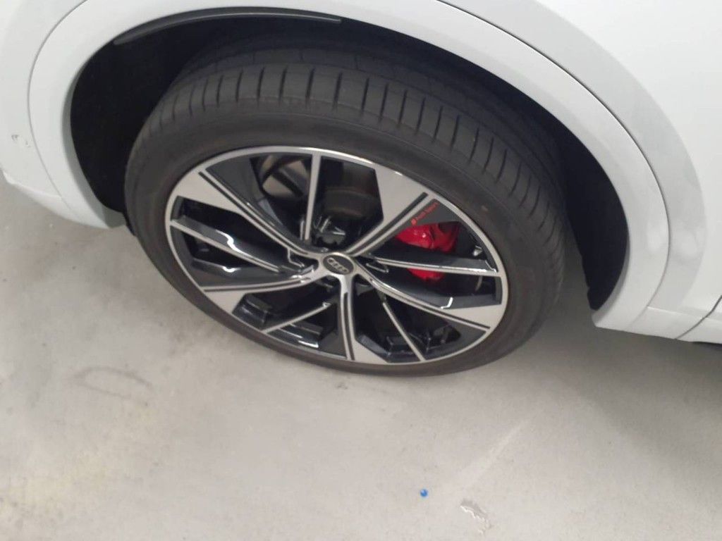 Audi Q5 S line 45 TFSI quattro - Samsaru's Car Outlet