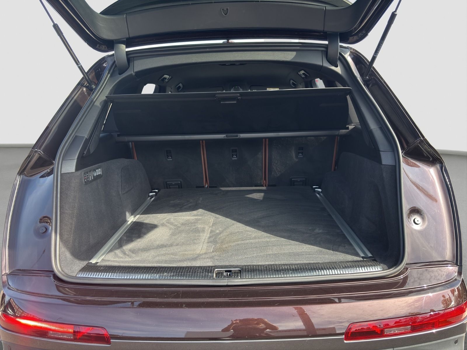 Audi Q7 55 TFSI e quattro tiptronic AHK B&O Virtual C