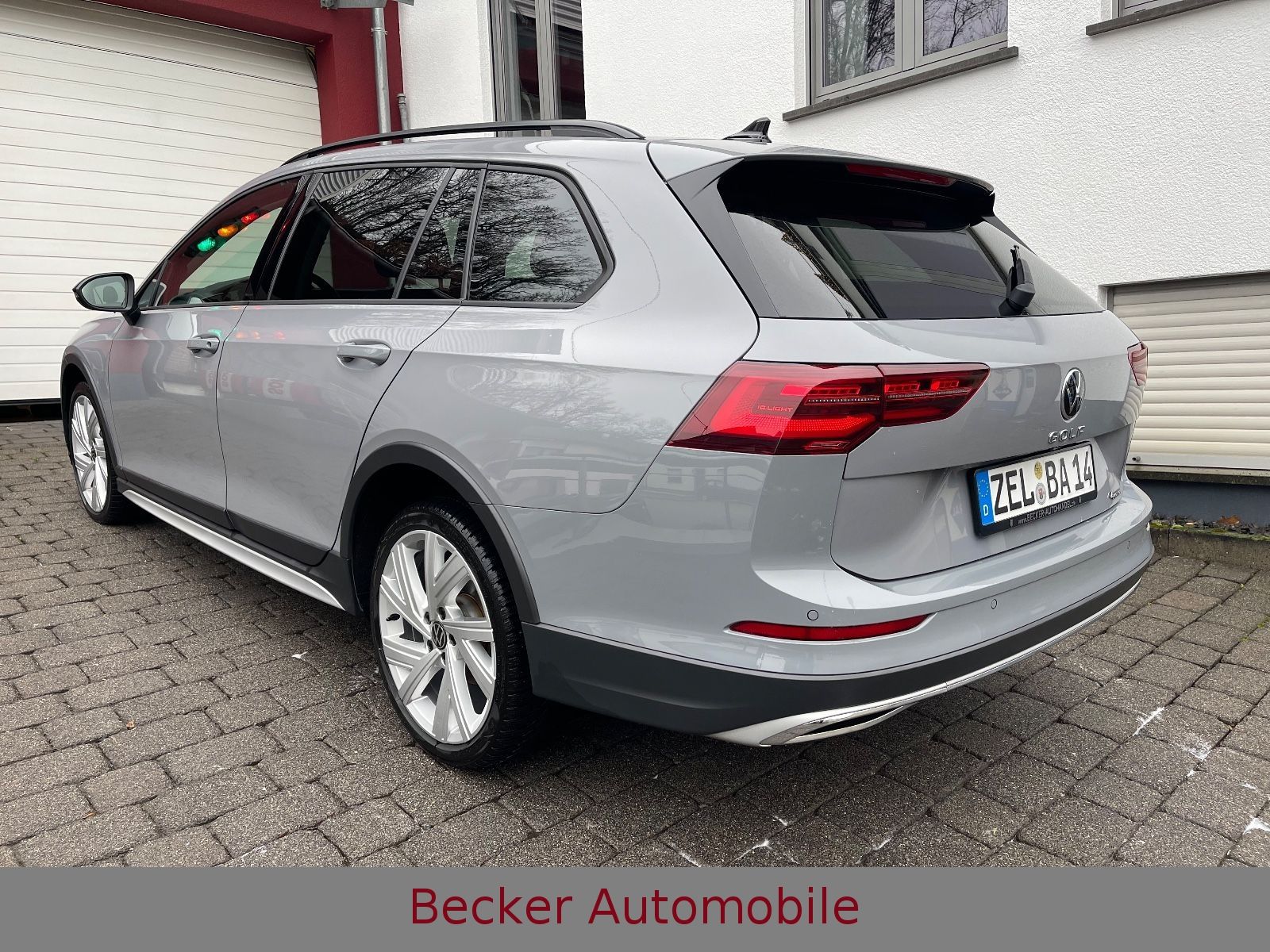 Volkswagen Golf VIII Variant Alltrack 4Motion BLACK STYLE