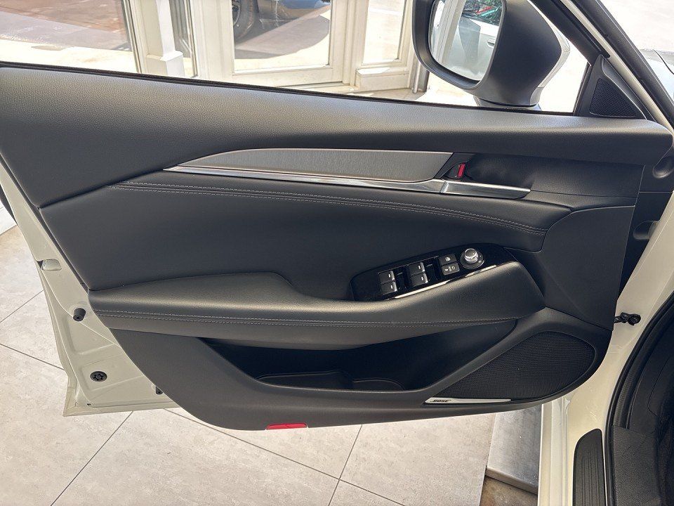 Mazda 6 Kombi Exclusive-Line 2.5i BOSE+HEAD-UP+MATRIX+