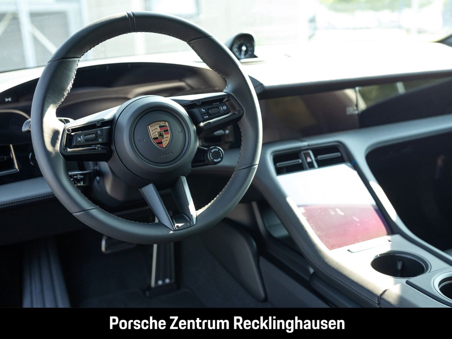 Porsche Taycan 4 Cross Turismo BOSE Panorama LED-Matrix